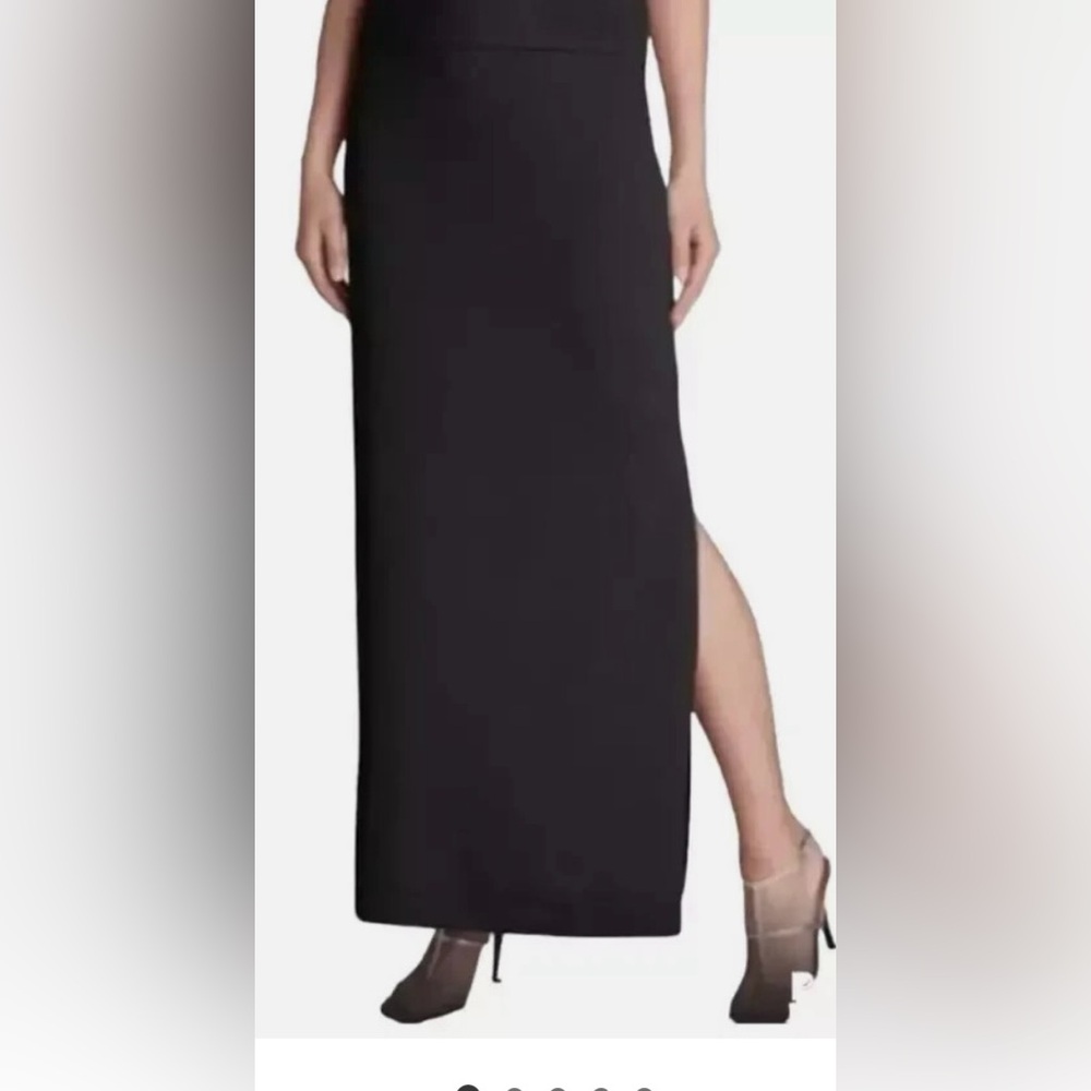 St. John Basic Long Skirt